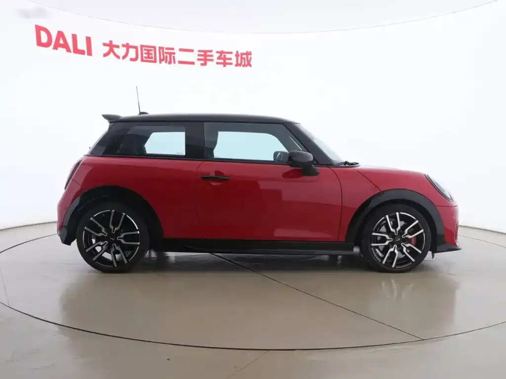 MINI JCW (John Cooper Works) — фото 8