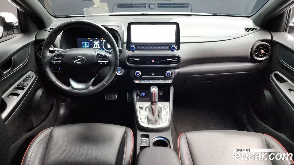 Hyundai Kona — фото 7