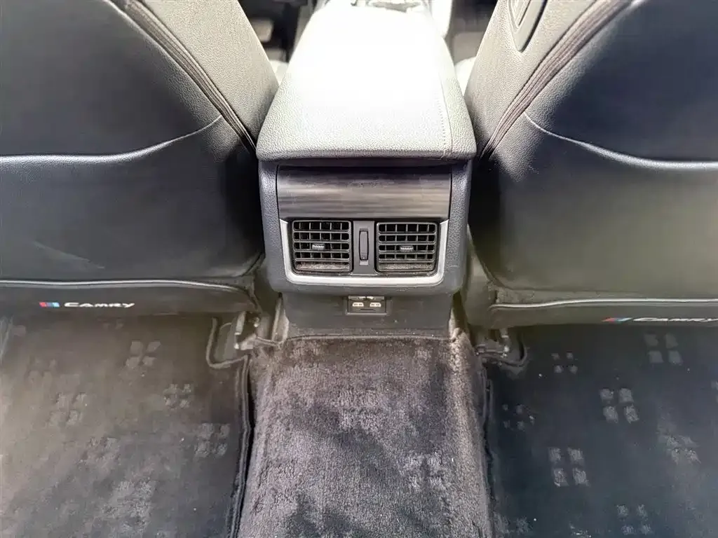 Toyota Camry 2022 из CN, фото 10