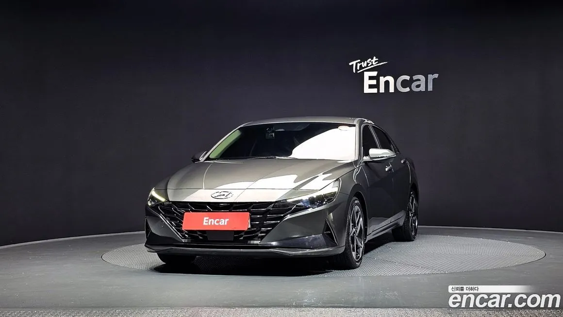 Hyundai AVANTE — фото 3