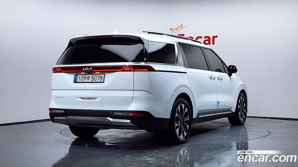 Kia Carnival 2022 из KR, фото 2