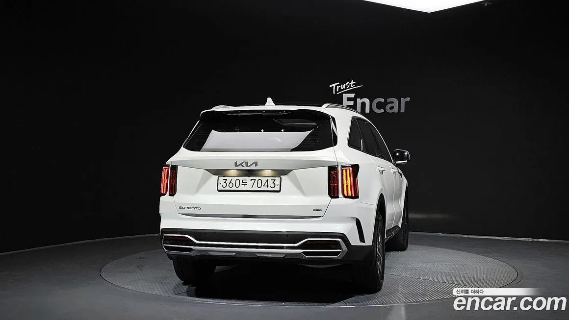 Kia Sorento — фото 4