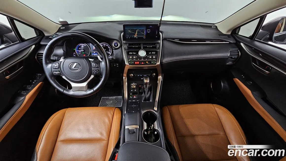 Lexus NX 2021 из KR, фото 7