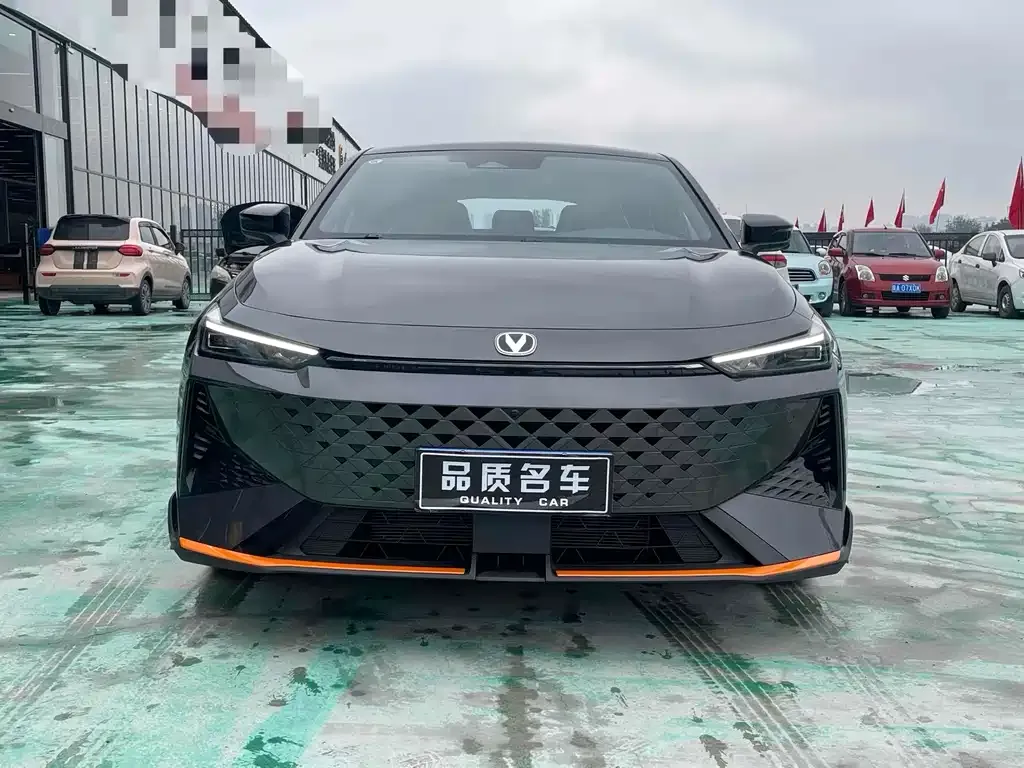 Changan UNI-V 2024 из CN, фото 2