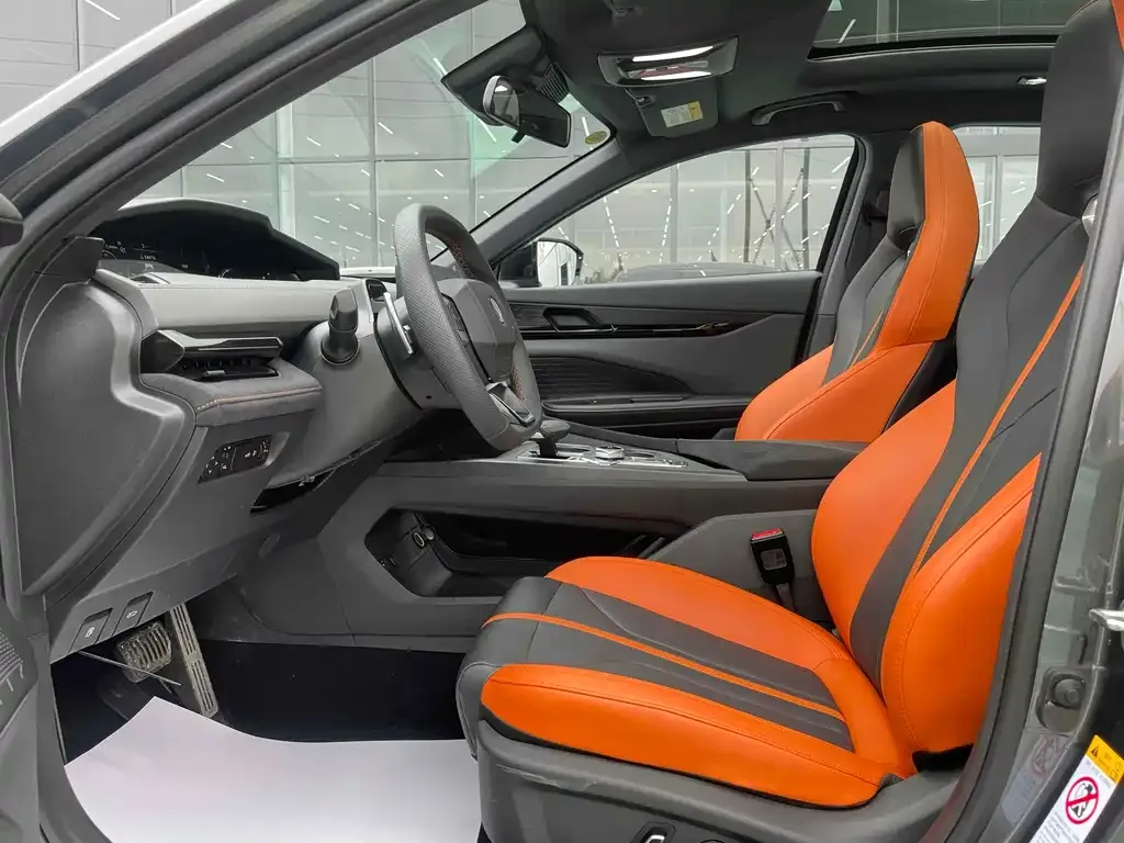 Changan UNI-V 2024 из CN, фото 4