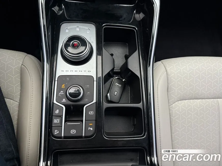 Kia Sorento — фото 9