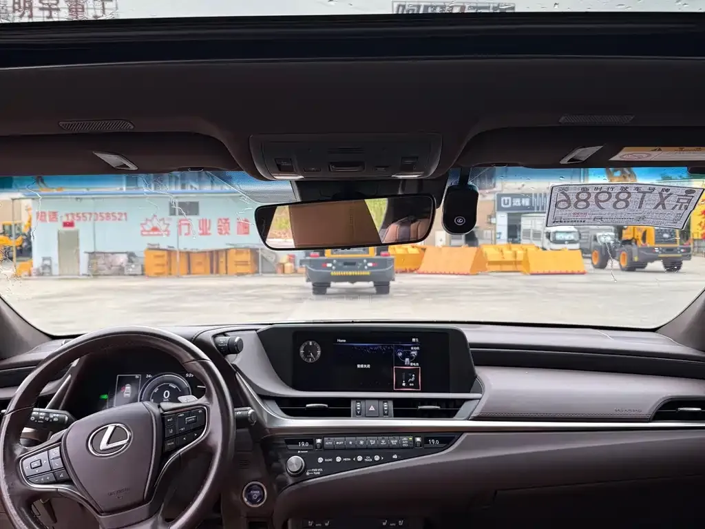 Lexus ES 2021 из CN, фото 5