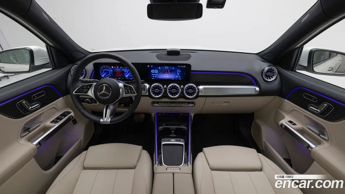 Mercedes-Benz EQB — фото 7