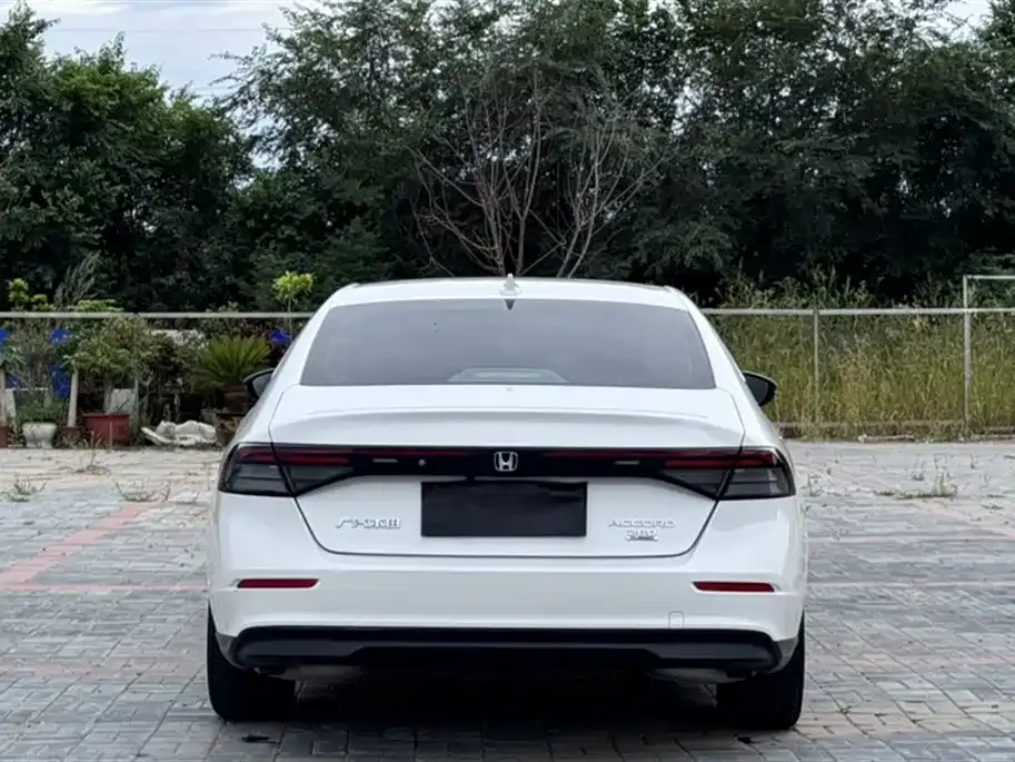 Honda Accord 2023 из CN, фото 5