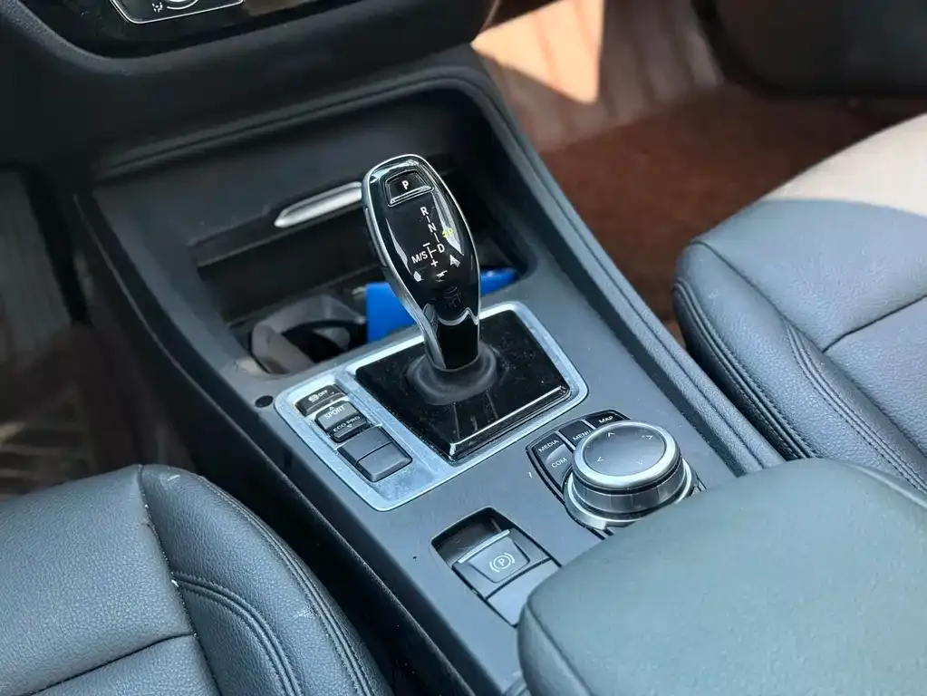BMW 1 Series 2021 из CN, фото 10