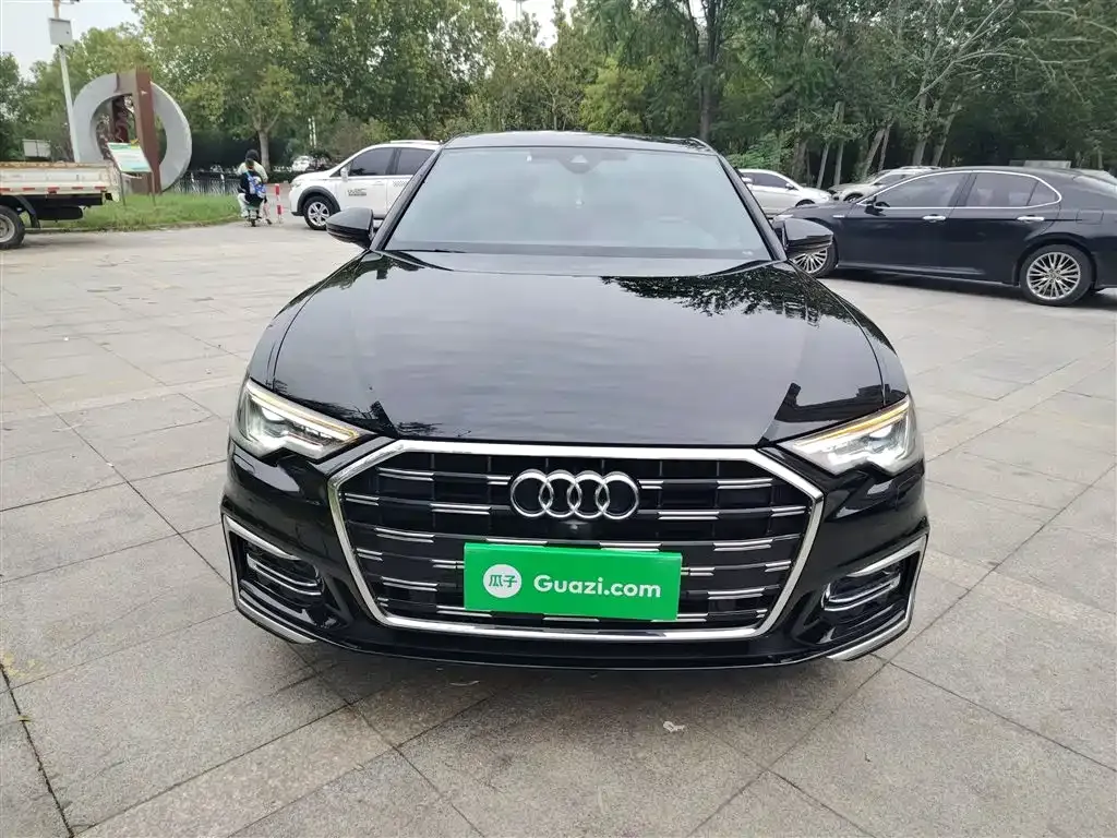 Audi A6L 2024 из CN, фото 3