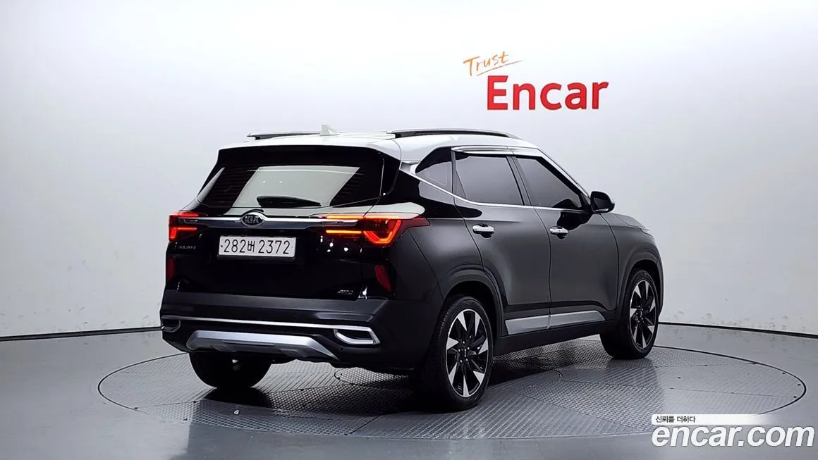 Kia Seltos 2021 из KR, фото 2