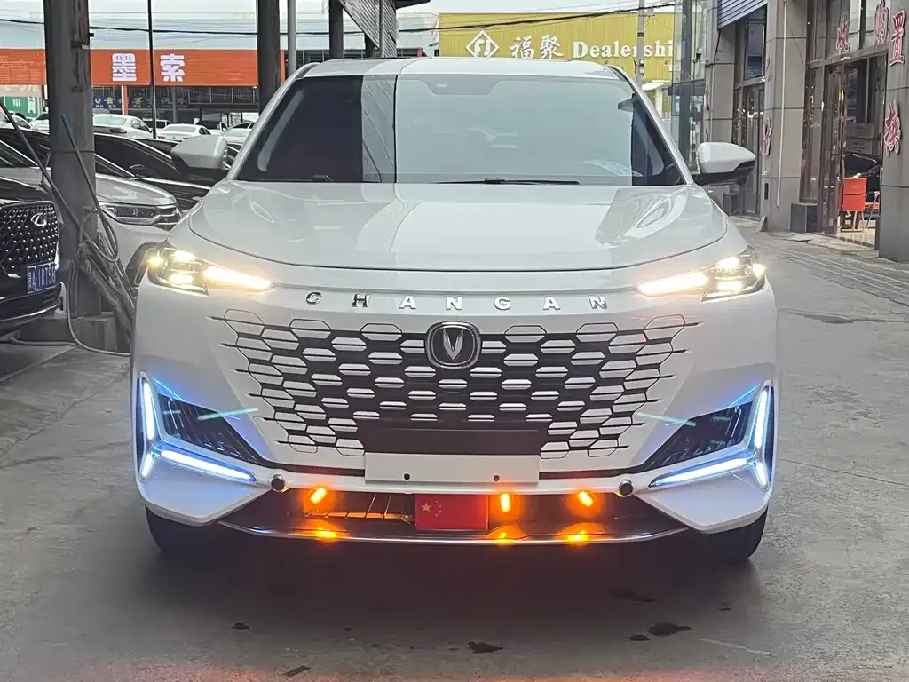 Changan UNI-K 2022 из CN, фото 2