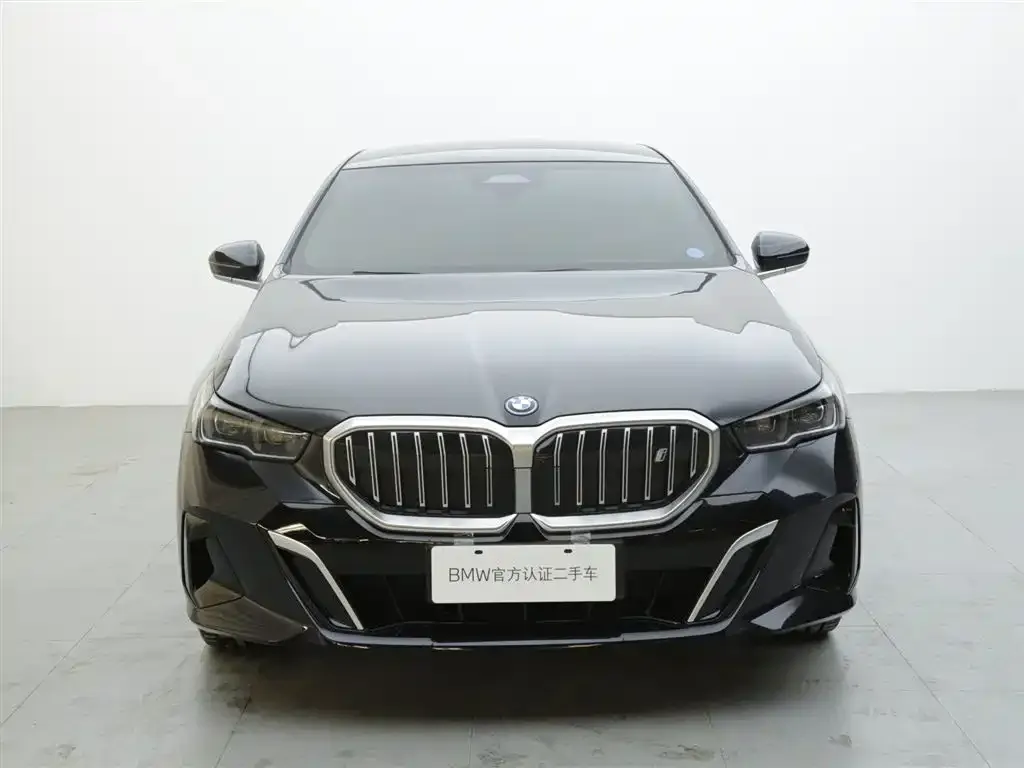 BMW i5 2024 из CN, фото 2