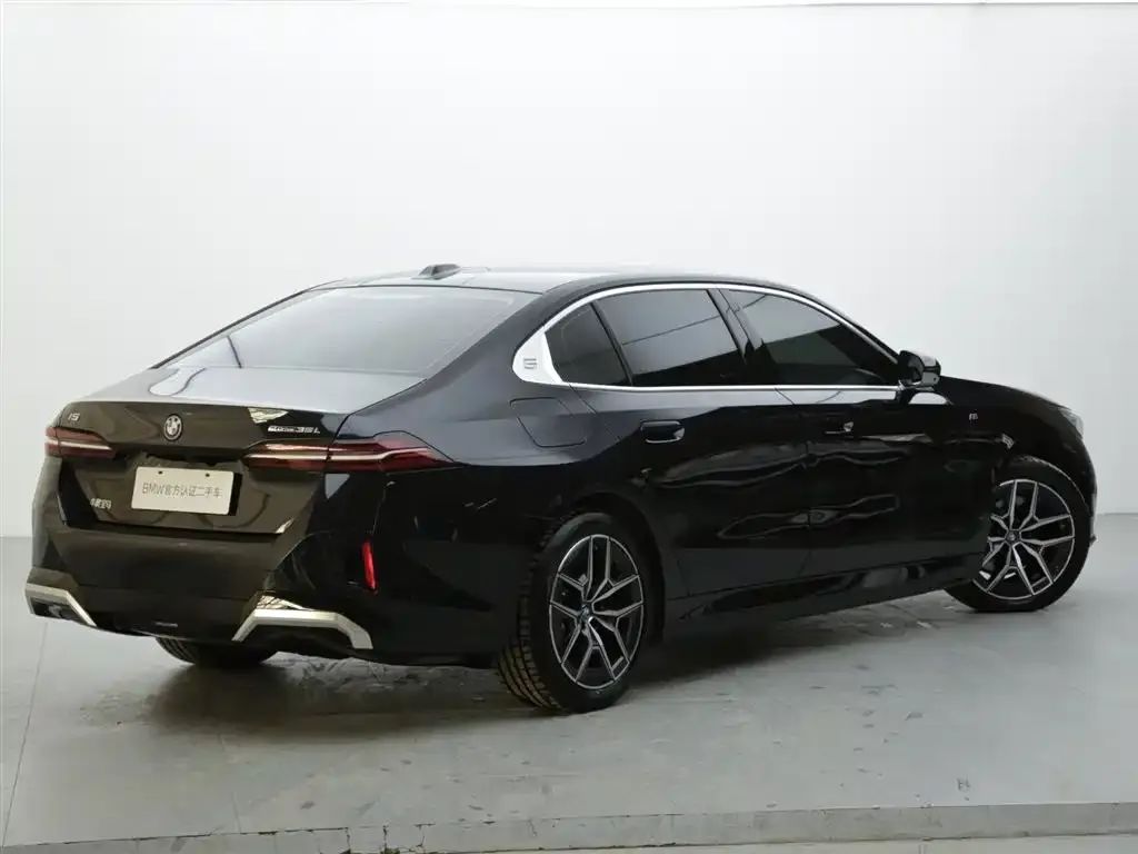 BMW i5 2024 из CN, фото 4
