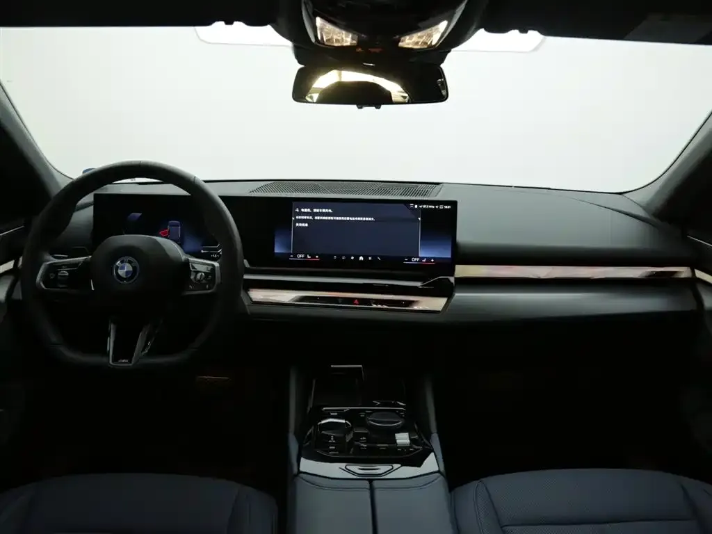 BMW i5 2024 из CN, фото 7