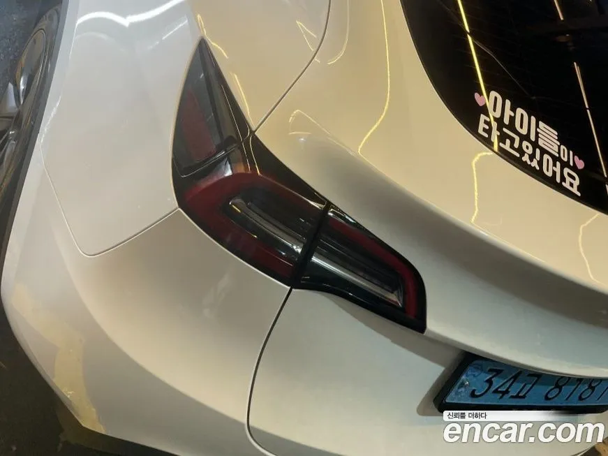 Tesla Model Y 2024 из KR, фото 2