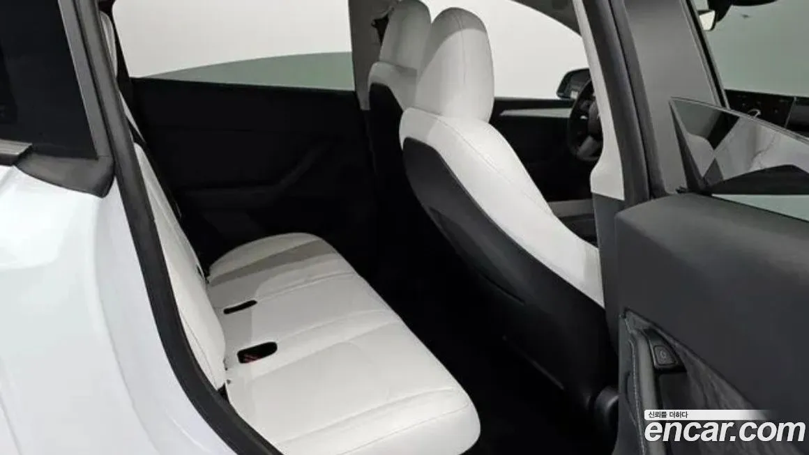 Tesla Model Y 2024 из KR, фото 7