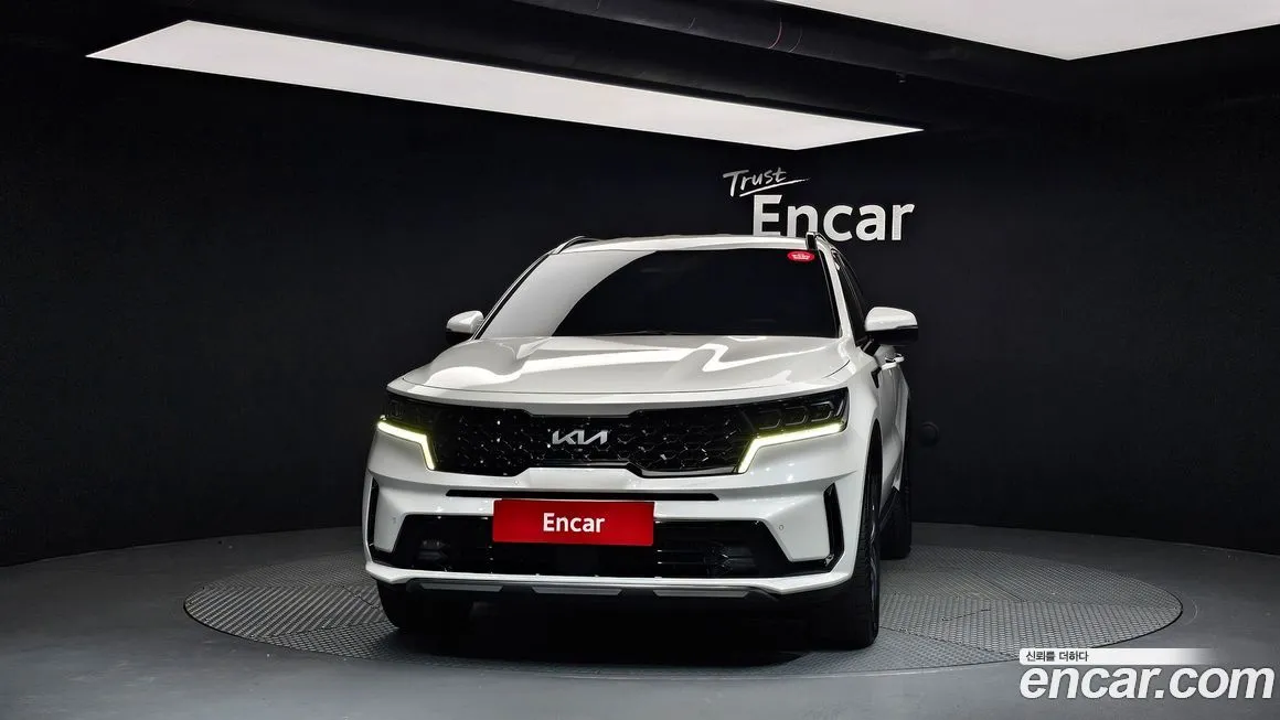 Kia Sorento — фото 3