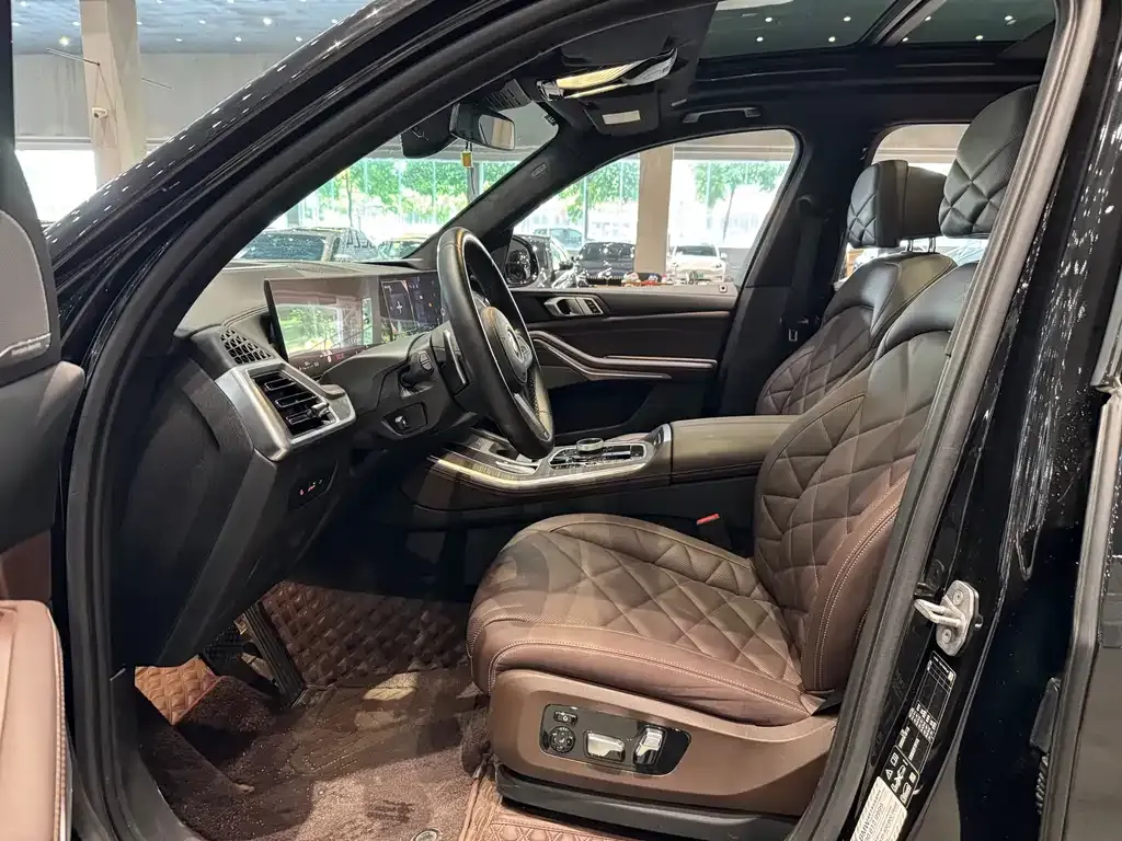 BMW X5 2024 из CN, фото 4