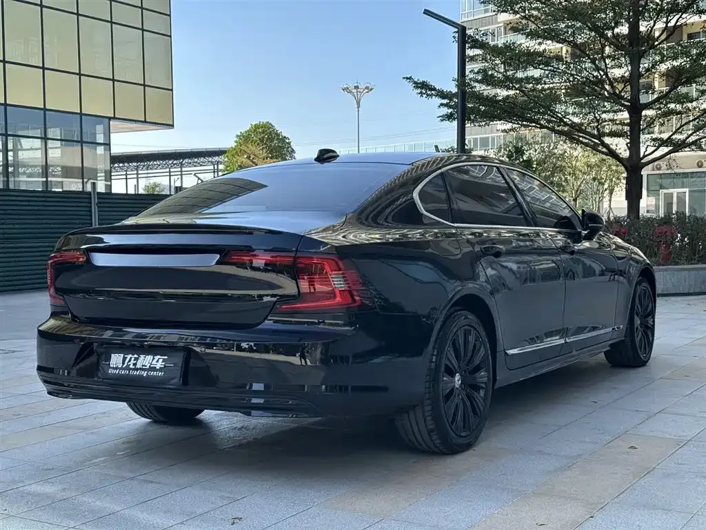 Volvo S90 2021 из CN, фото 6