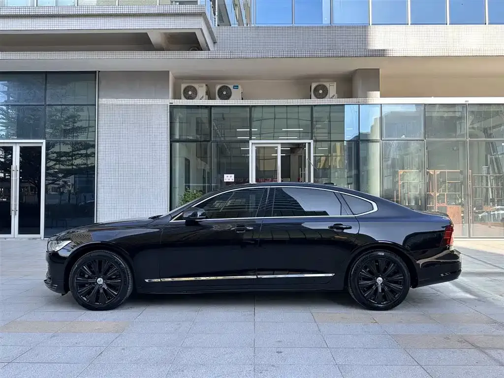 Volvo S90 2021 из CN, фото 8