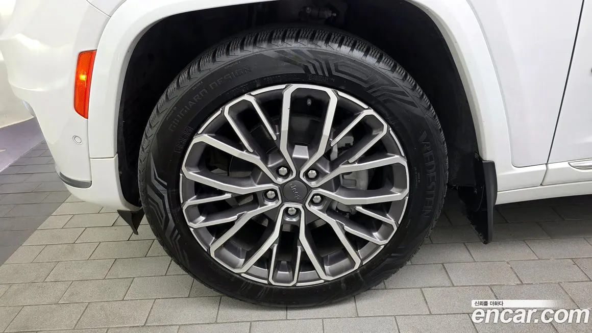 Jeep Cherokee 2023 из KR, фото 5