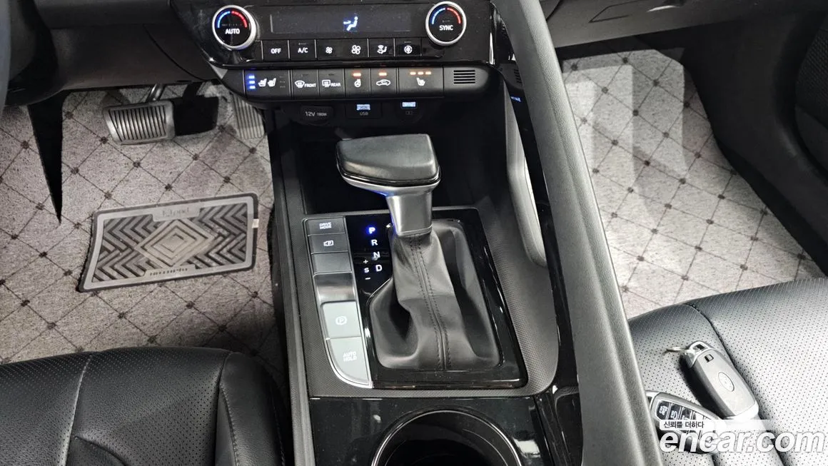 Hyundai AVANTE — фото 9