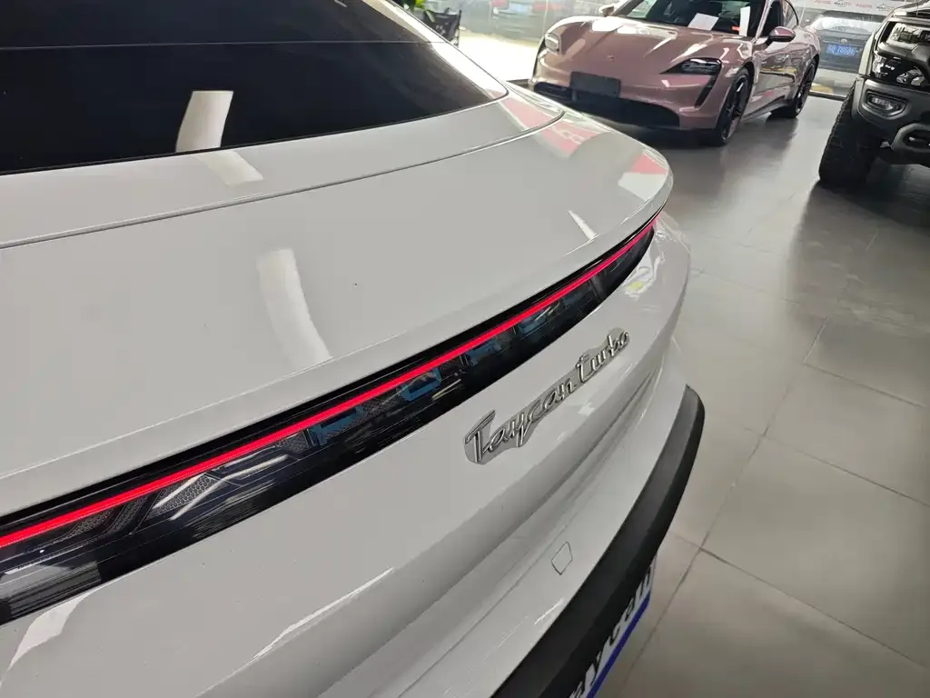 Porsche Taycan 2021 из CN, фото 4