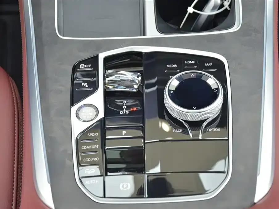 BMW X5 2025 из CN, фото 9