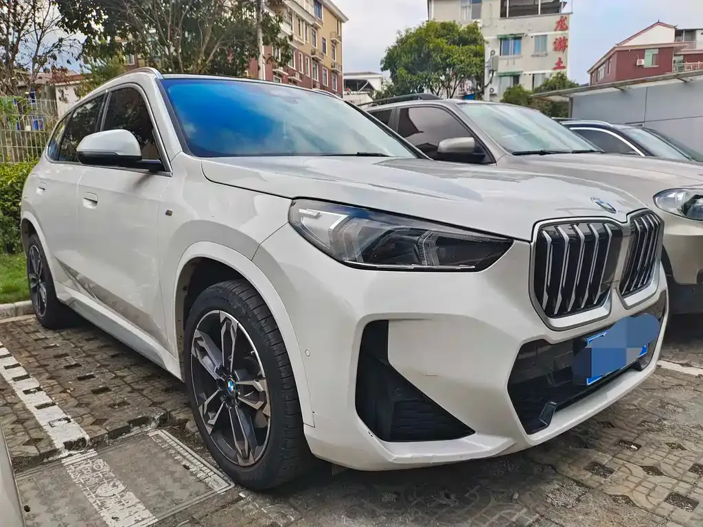 BMW X1 — фото 3