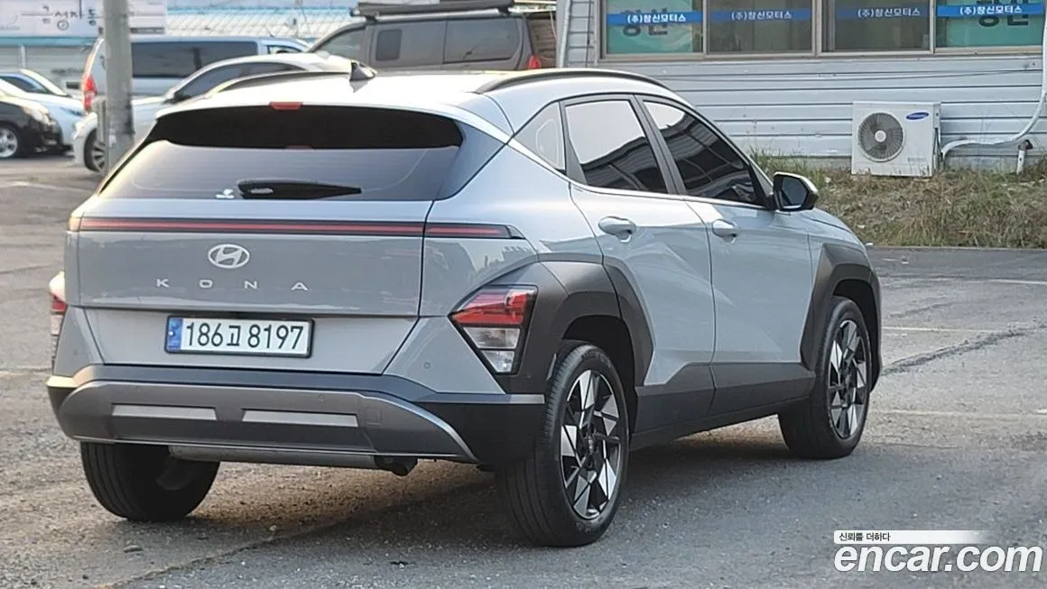 Hyundai Kona — фото 2