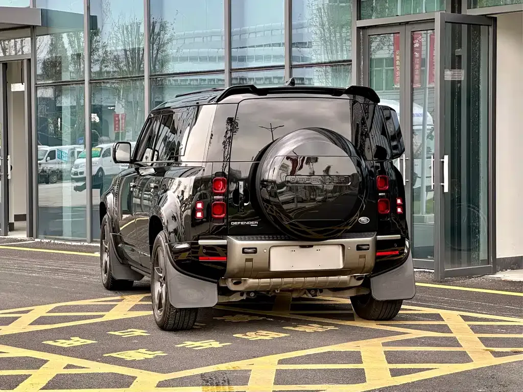 Land Rover Defender 2023 из CN, фото 7