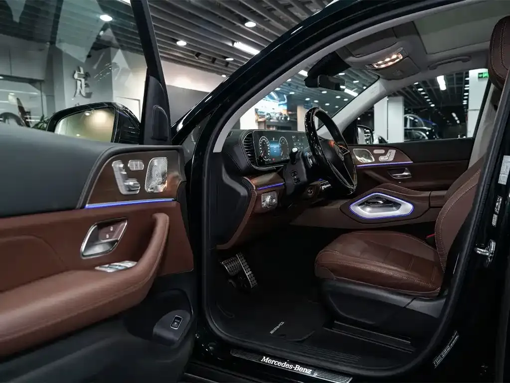 Mercedes-Benz GLS 2023 из CN, фото 4