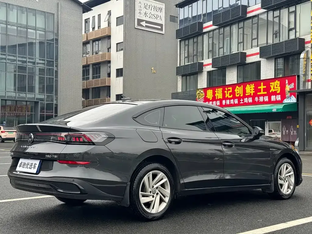 Volkswagen Lamando 2023 из CN, фото 7