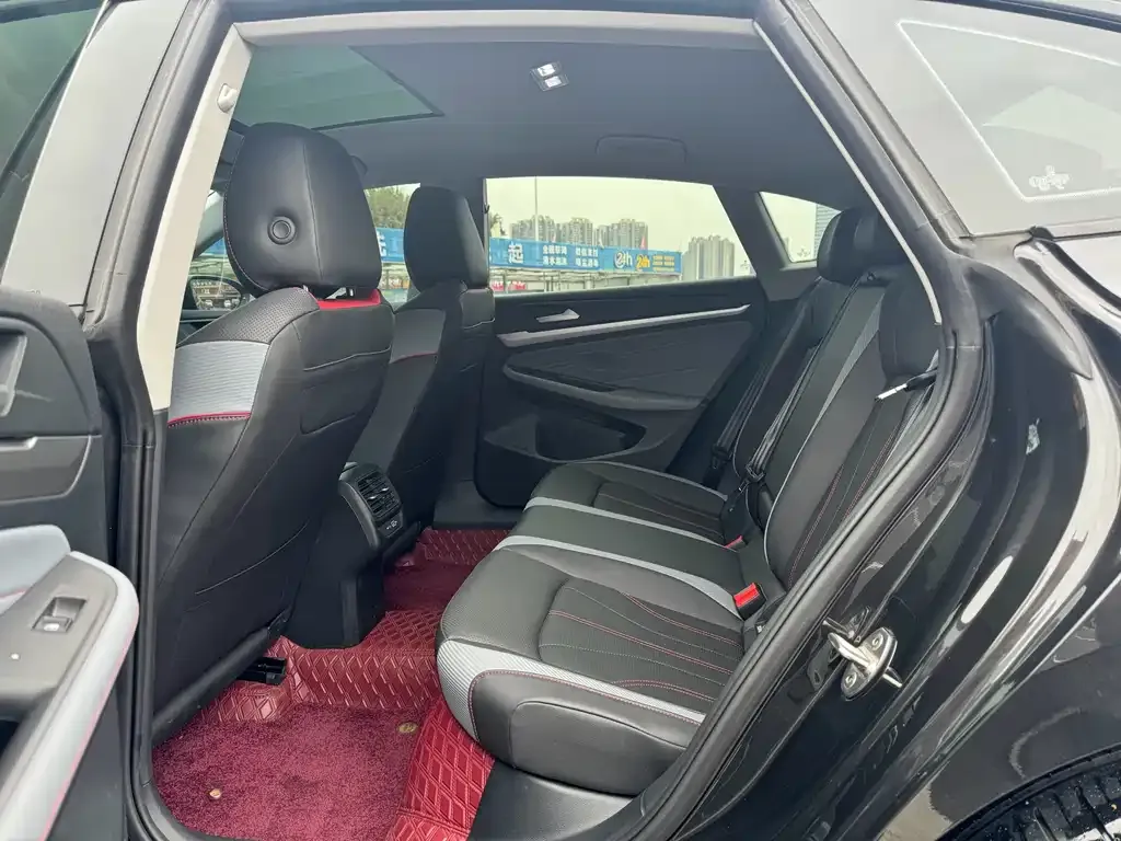 Volkswagen Lamando 2023 из CN, фото 9