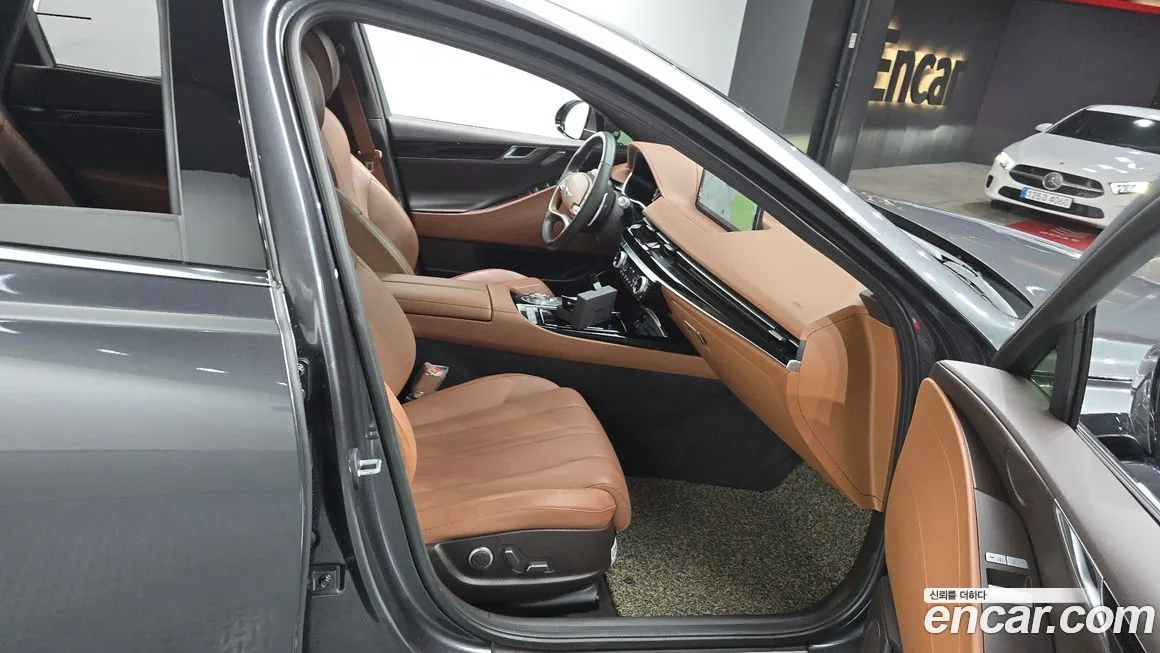 Genesis G80 — фото 10