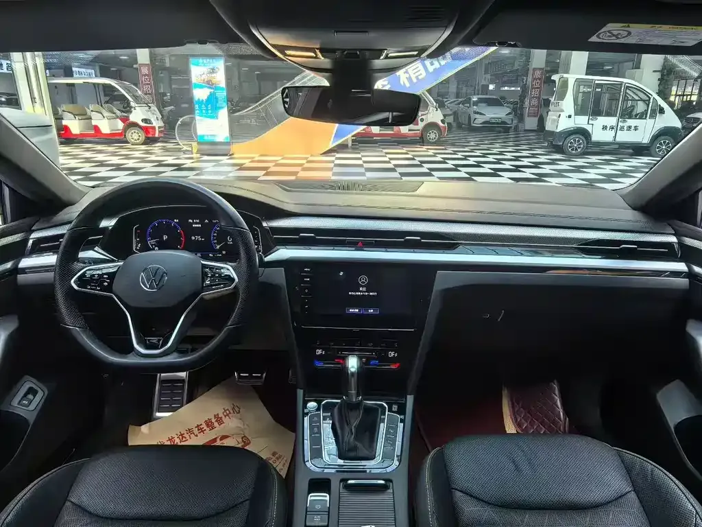 Volkswagen CC 2022 из CN, фото 2