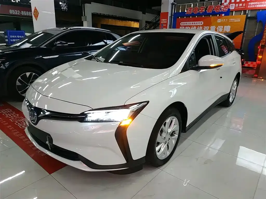 Buick Velite 6