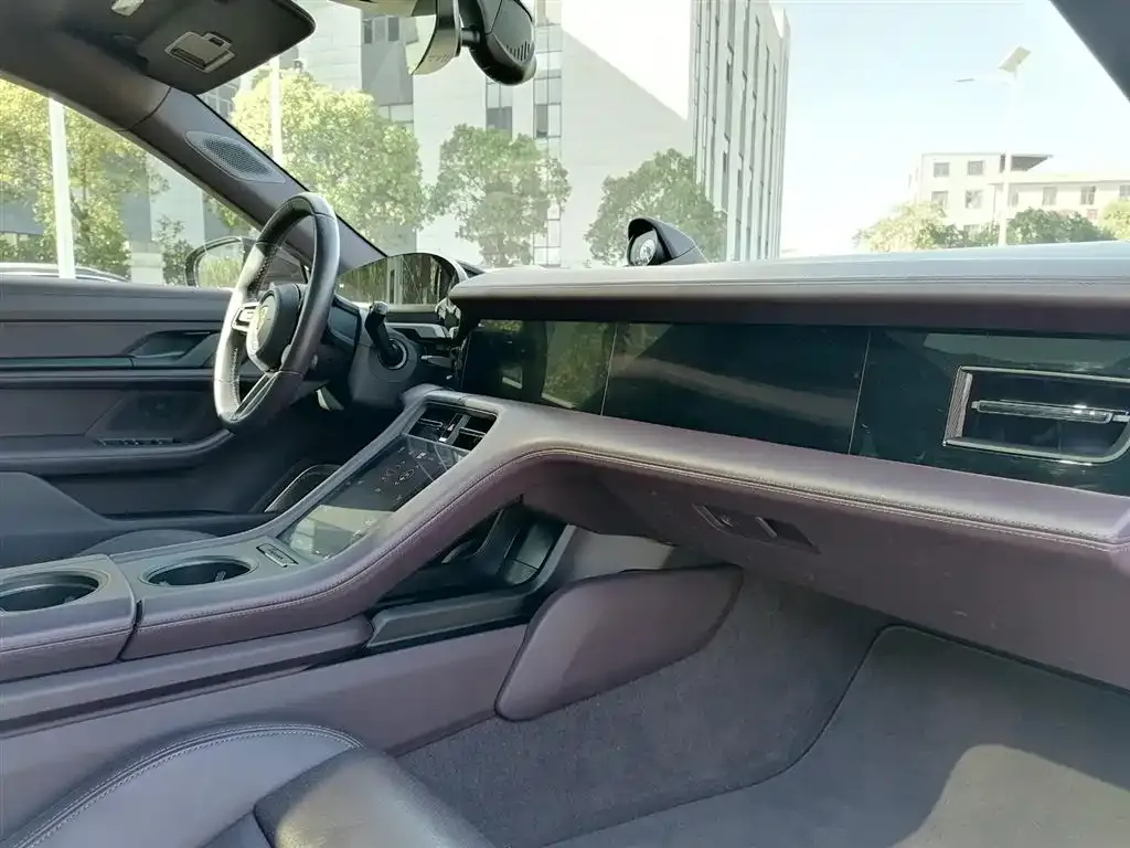 Porsche Taycan 2023 из CN, фото 3