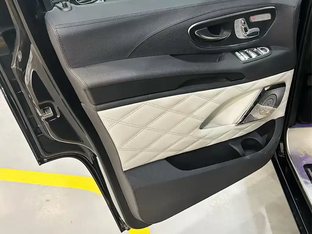 Mercedes-Benz Vito 2023 из CN, фото 10