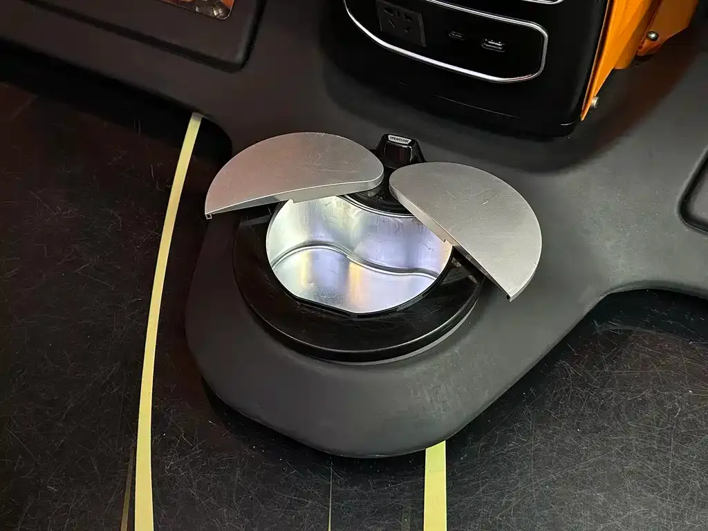 Mercedes-Benz Vito 2023 из CN, фото 10