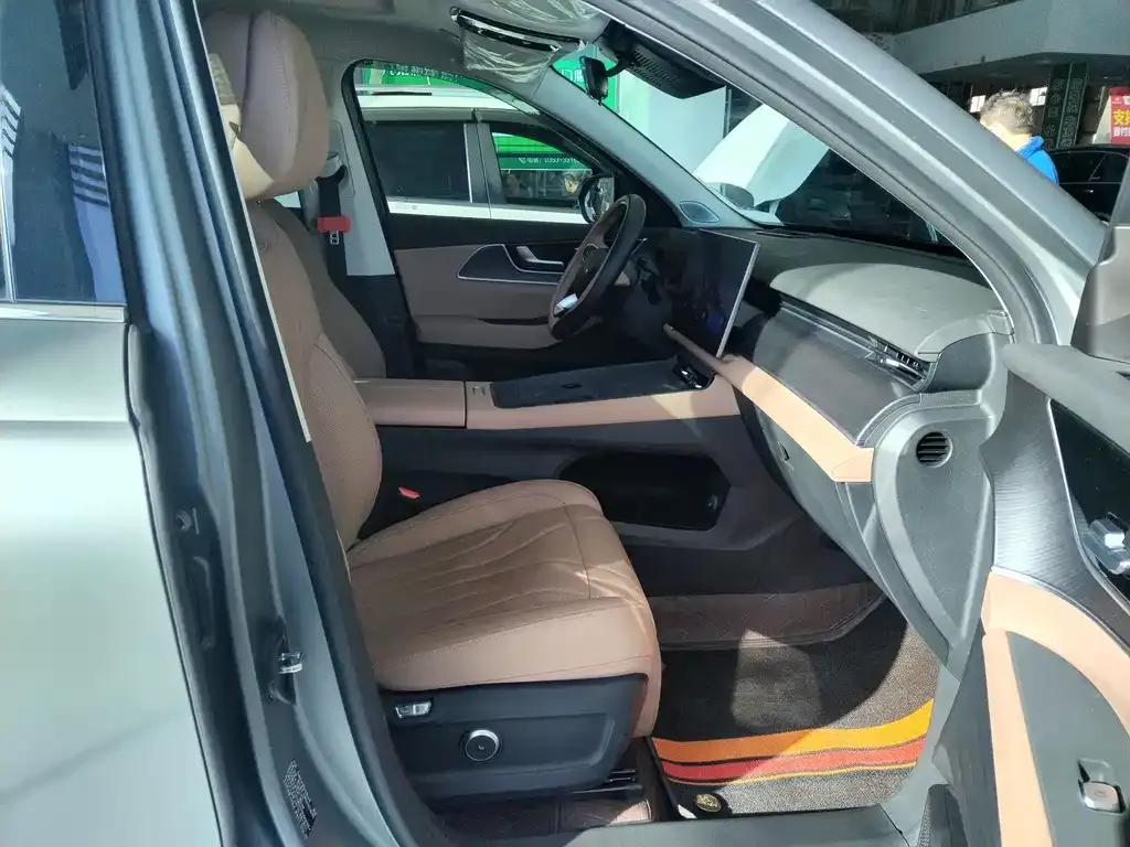 Chery 8L 2024 из CN, фото 3