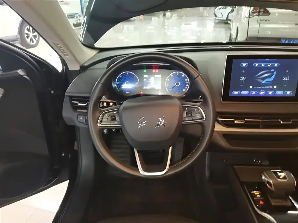 Hongqi E-QM5 2024 из CN, фото 3