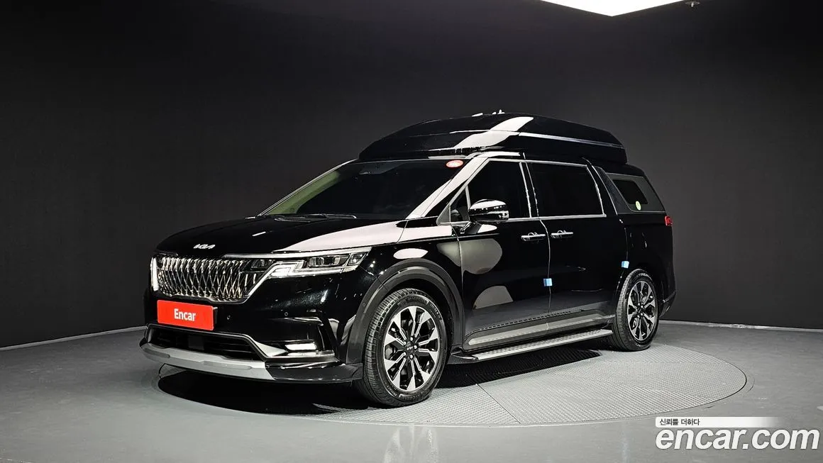 Kia Carnival — фото 1