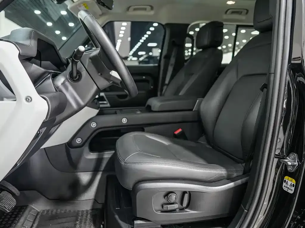 Land Rover Defender 2024 из CN, фото 8