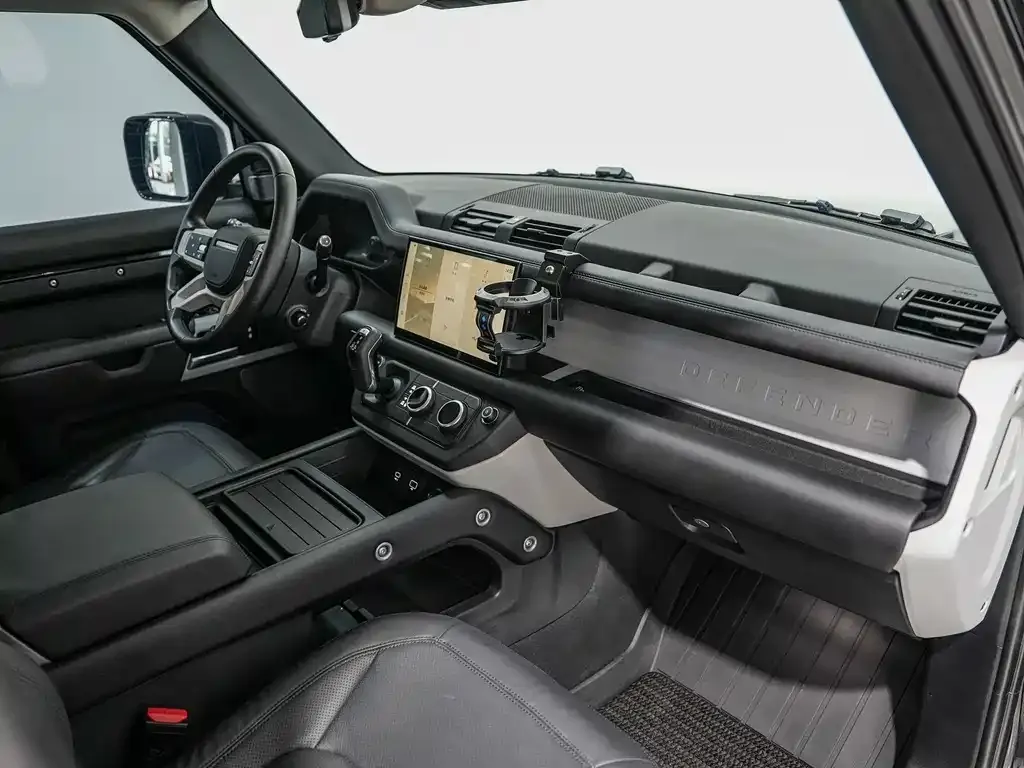 Land Rover Defender 2024 из CN, фото 9