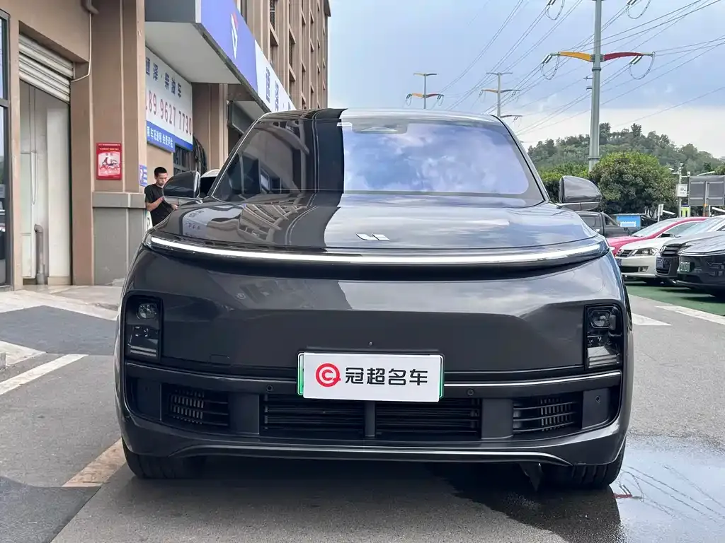 Li Auto L8 2024 из CN, фото 3