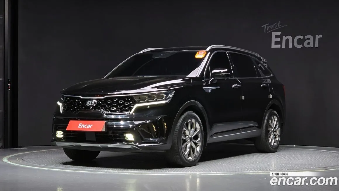 Kia Sorento — фото 1