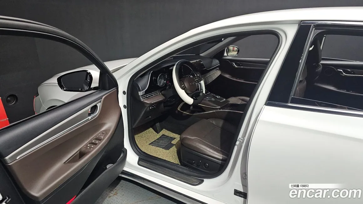 Hyundai Grandeur — фото 10
